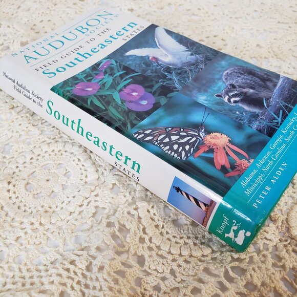 Vintage Field Guide to the Southeastern States Softcover Book - Picture 2 of 8